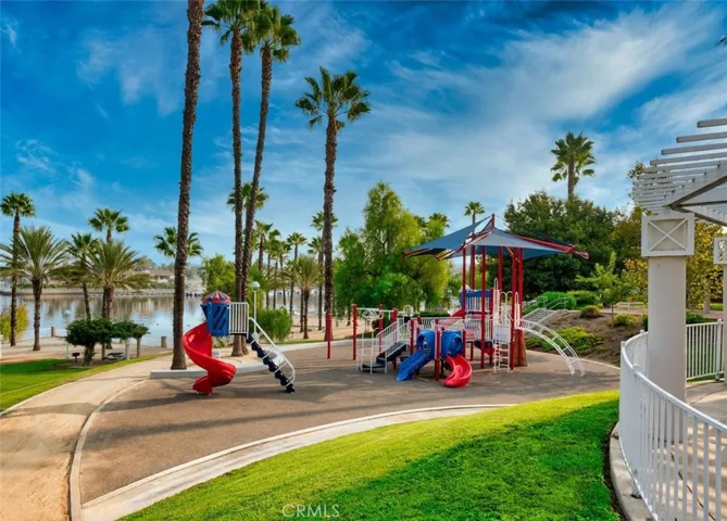 22376 W San Joaquin, Canyon Lake, California 92587