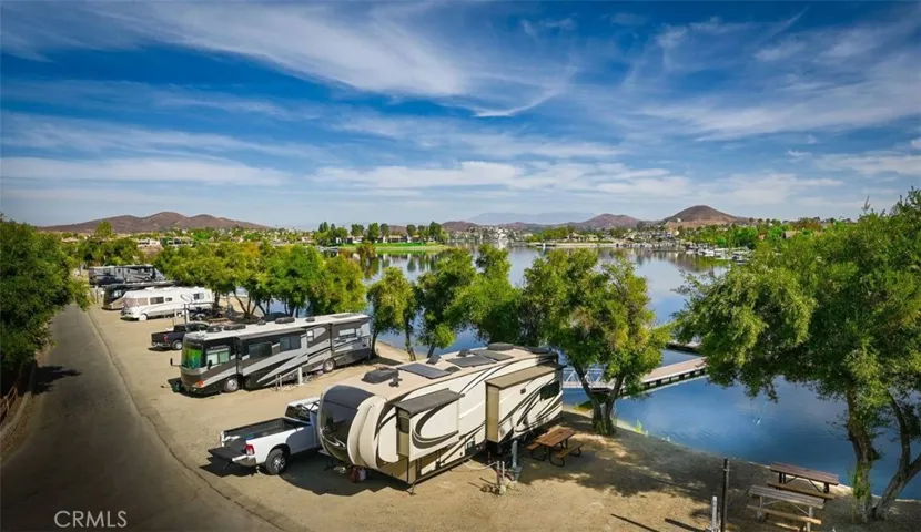 22376 W San Joaquin, Canyon Lake, California 92587