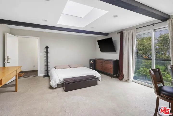 23 1/2 Ironsides Street, Marina Del Rey, California 90292