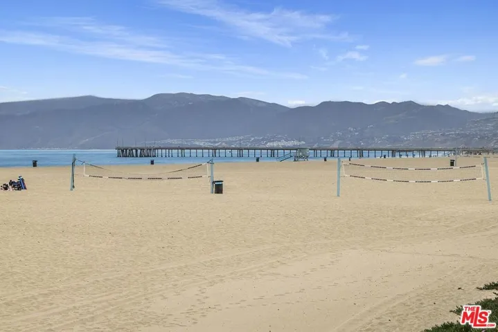 23 1/2 Ironsides Street, Marina Del Rey, California 90292