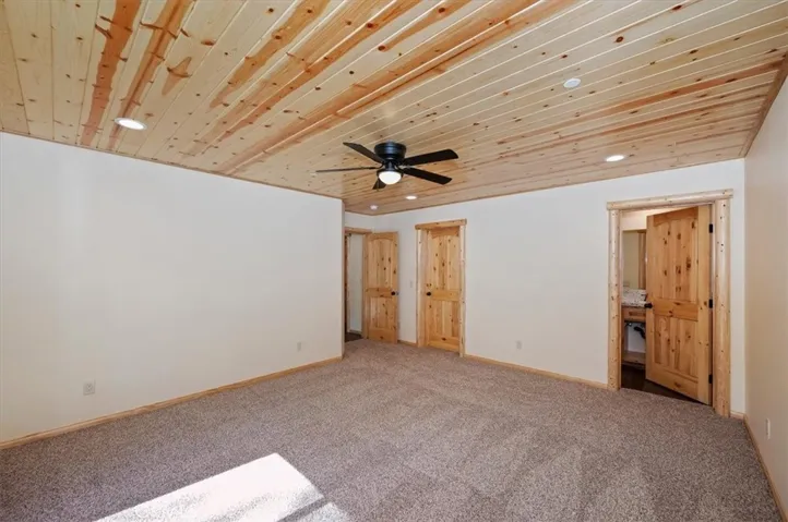 415 Vista, Sugarloaf, California 92386