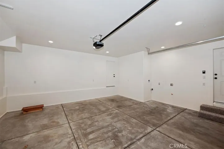 415 Vista, Sugarloaf, California 92386