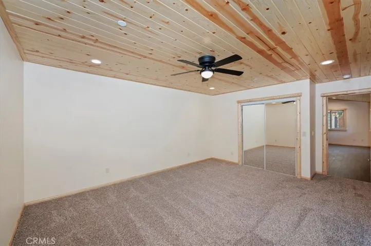 415 Vista, Sugarloaf, California 92386