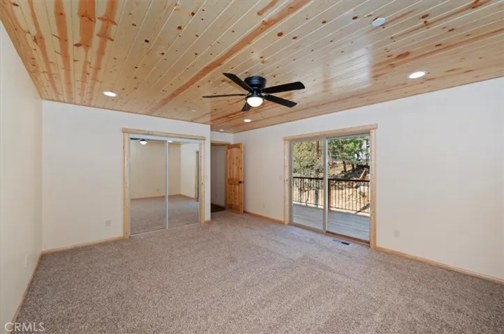415 Vista, Sugarloaf, California 92386