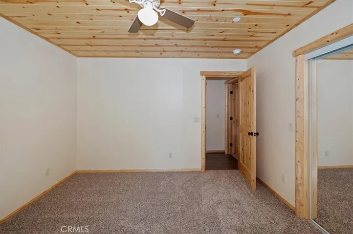 415 Vista, Sugarloaf, California 92386