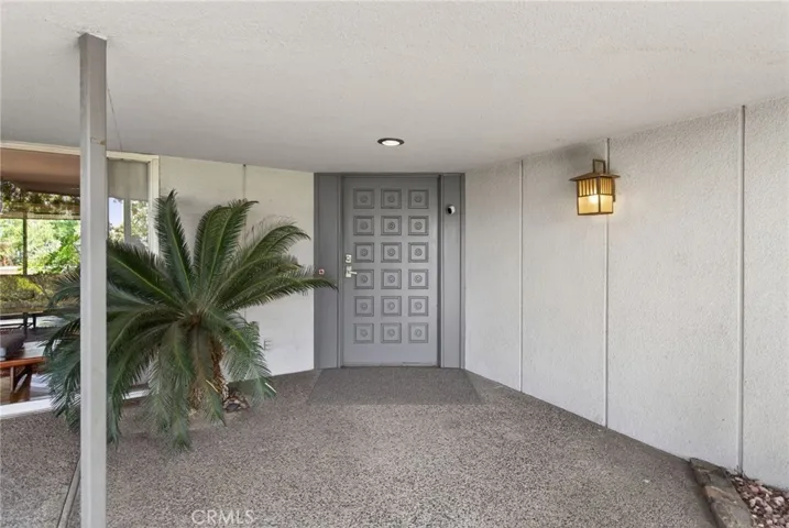 Front door entrance-look at the granduer!