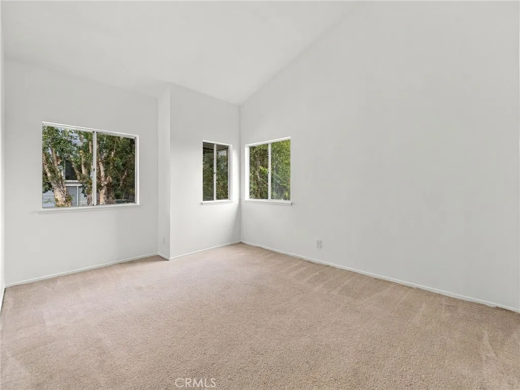 Large Loft Area Large Loft Area