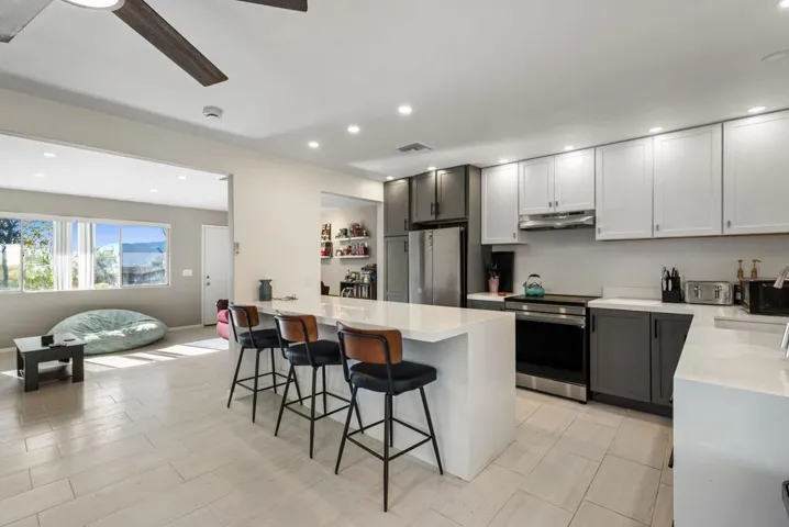 17-web-or-mls-JMDesertView_OPMG_1225_017