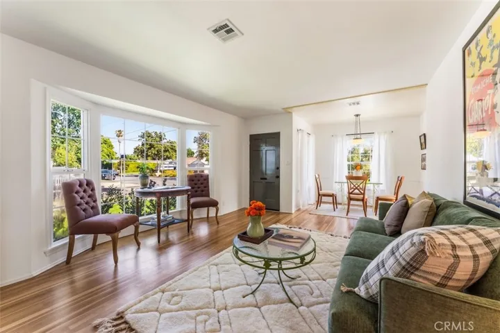6525 Ruffner Avenue, Lake Balboa, California 91406