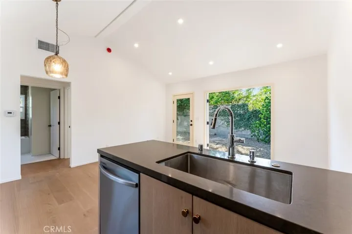 6525 Ruffner Avenue, Lake Balboa, California 91406