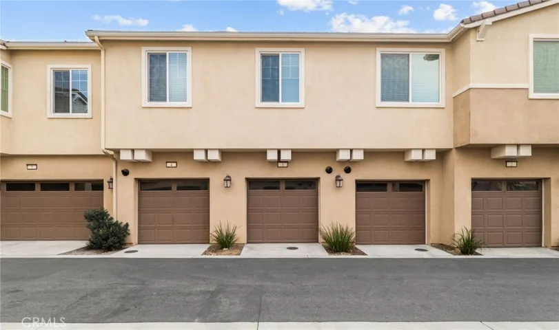 16680 Wyndham Lane 3, Fontana, California 92336