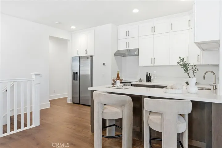 Bonus Kitchenette area on Floor 2