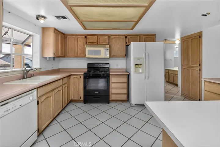 2209 Casa Linda, Needles, California 92363