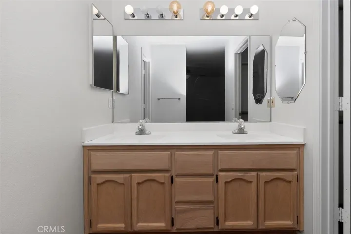 2209 Casa Linda, Needles, California 92363