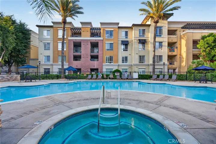 Community Pool & Spa