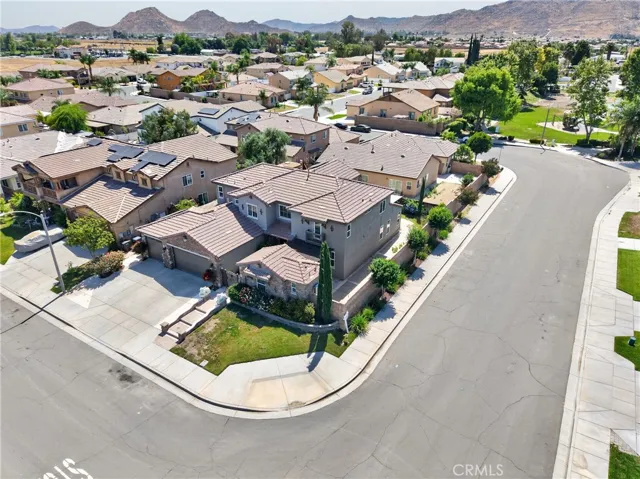 428 Iriole Rd, San Jacinto, California 92582