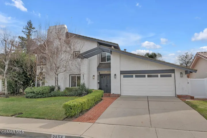 2854 E Sierra Dr- HsHProd-2