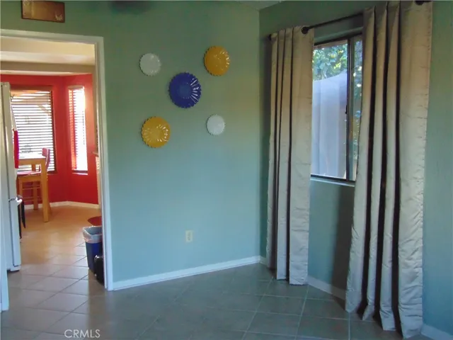 combo dining area from living room
