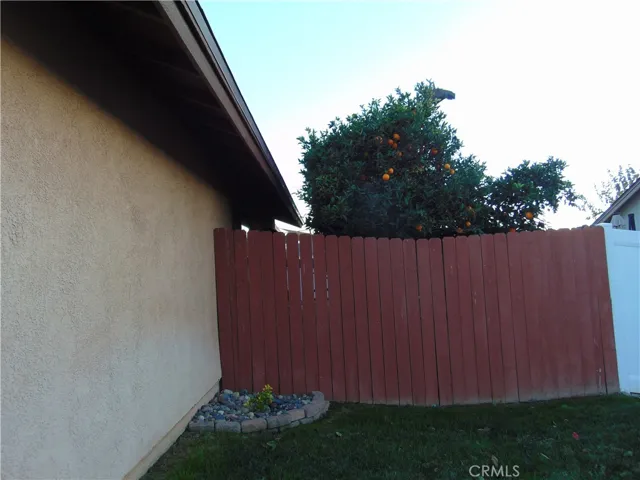 right side of house fence