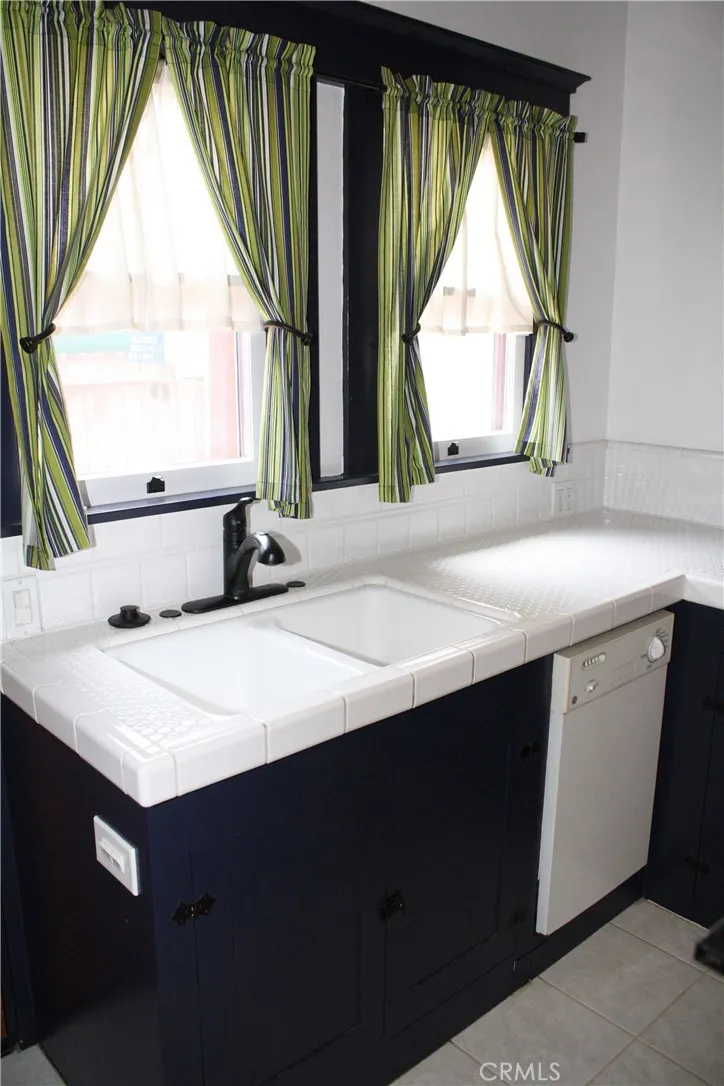 Bottom unit: 2624