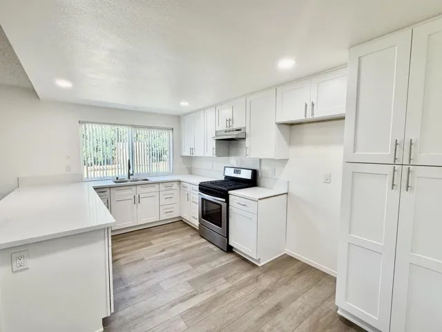 14744 Roberto Rio Road, Poway, California 92064