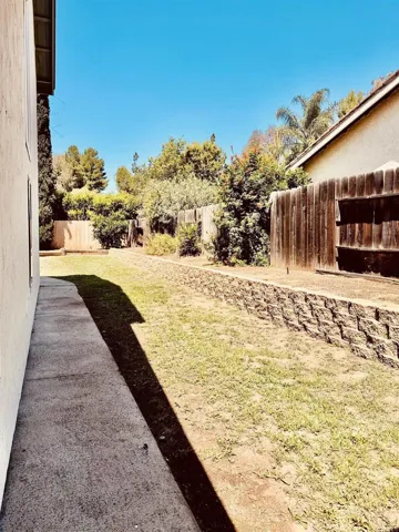 14744 Roberto Rio Road, Poway, California 92064