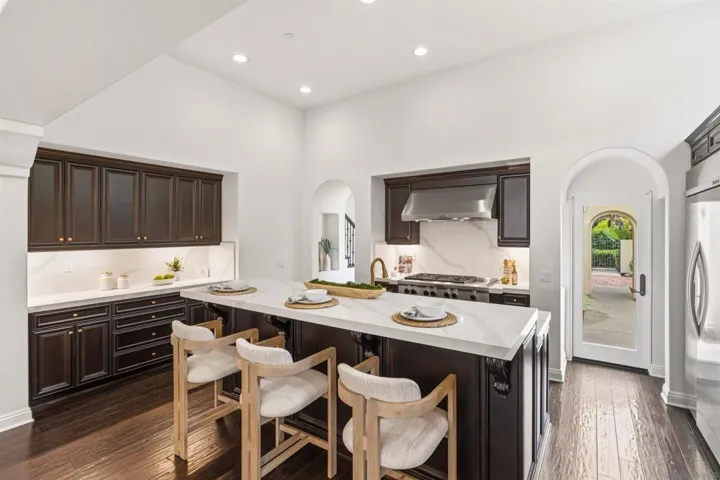 16933 Simple Melody, San Diego, California 92127
