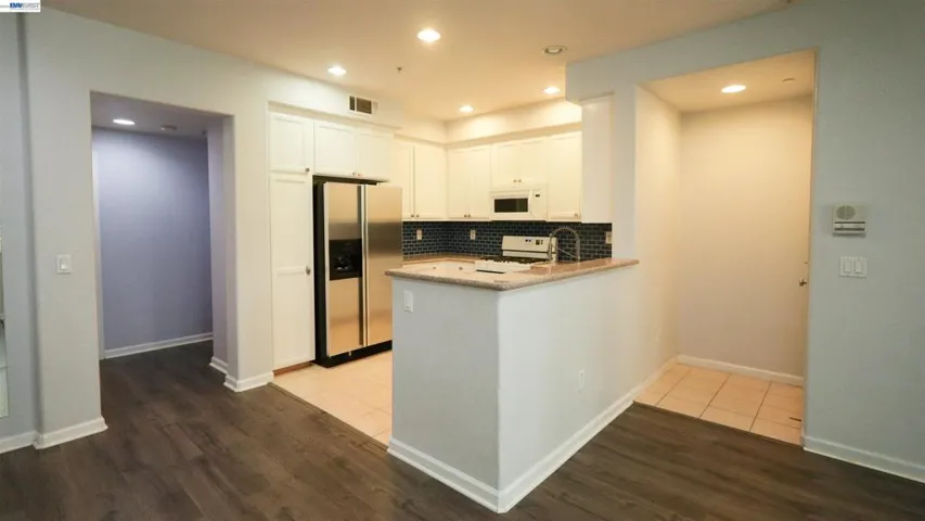 45 Parc Pl, Milpitas, California 95035