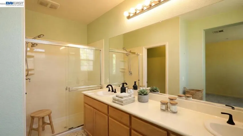 45 Parc Pl, Milpitas, California 95035