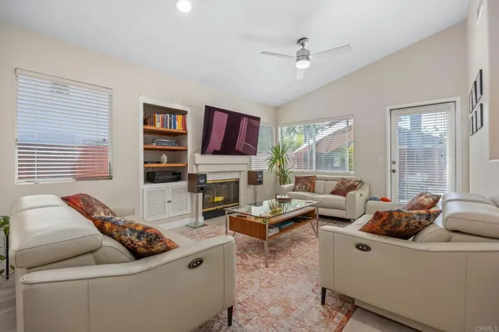 4668 Calle Del Greco, Oceanside, California 92056