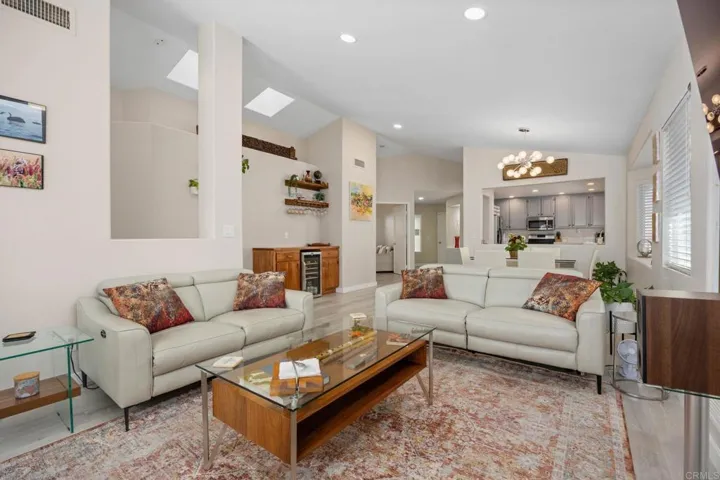 4668 Calle Del Greco, Oceanside, California 92056