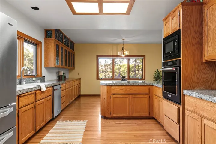13424 Adrian Drive, Magalia, California 95954