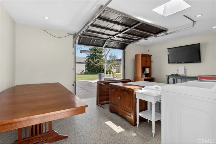 17066 Palmdale, Huntington Beach, California 92647