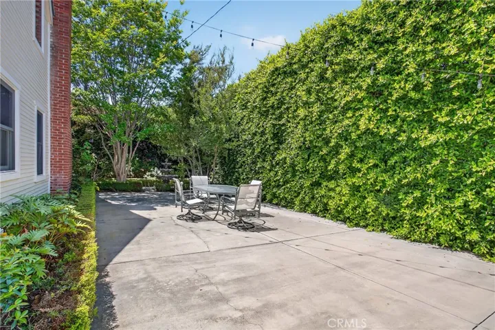 17066 Palmdale, Huntington Beach, California 92647