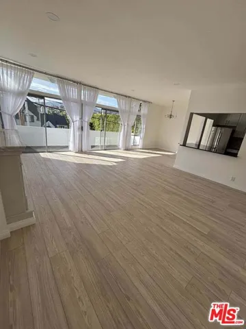 Living Rm Dining Rm