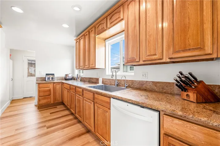 Kitchen with large sink