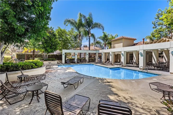 56 Paseo Del Sol, Rancho Santa Margarita, California 92688