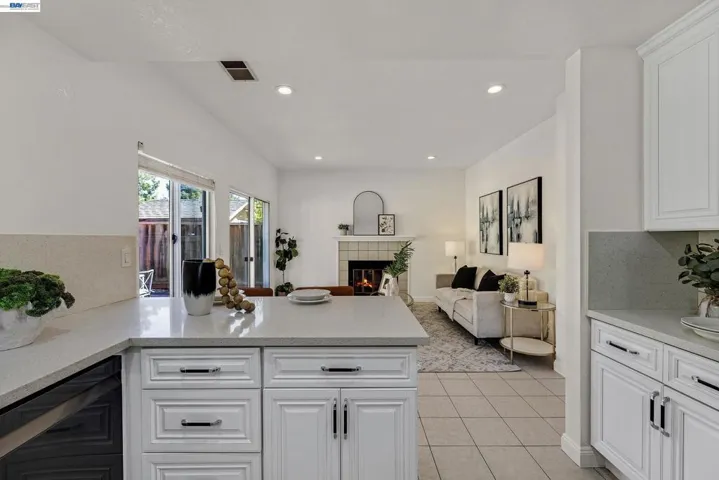 4290 Tiburon Dr, Fremont, California 94555
