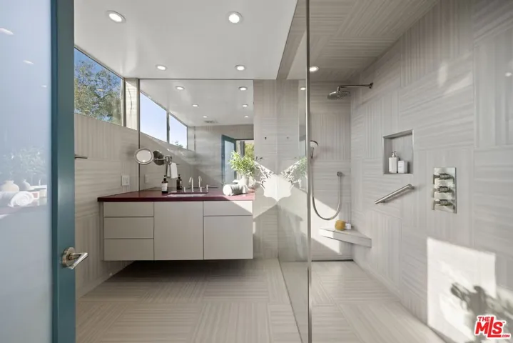 Primary Dual Bath #1