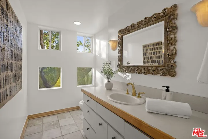 GH - Powder Bath