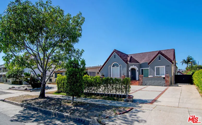 5761 W Olympic Boulevard, Los Angeles, California 90036