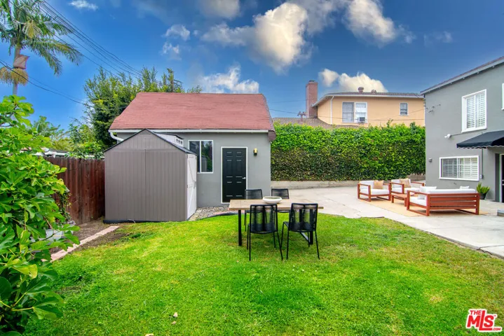 5761 W Olympic Boulevard, Los Angeles, California 90036