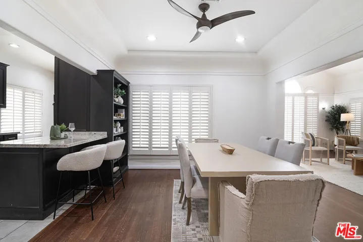 5761 W Olympic Boulevard, Los Angeles, California 90036