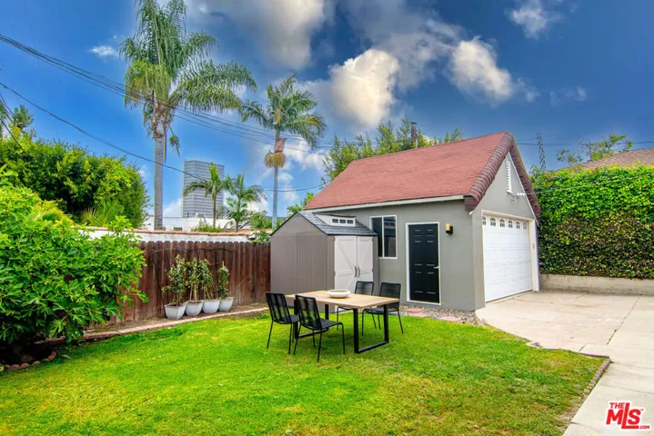 5761 W Olympic Boulevard, Los Angeles, California 90036