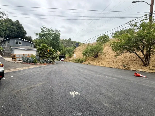 Closest Intersection