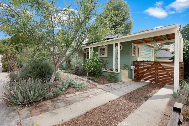 930 N Avenue 63, Los Angeles, California 90042