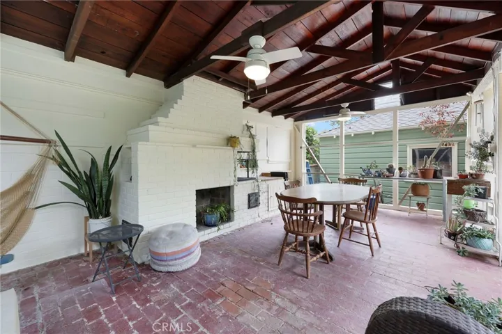 930 N Avenue 63, Los Angeles, California 90042