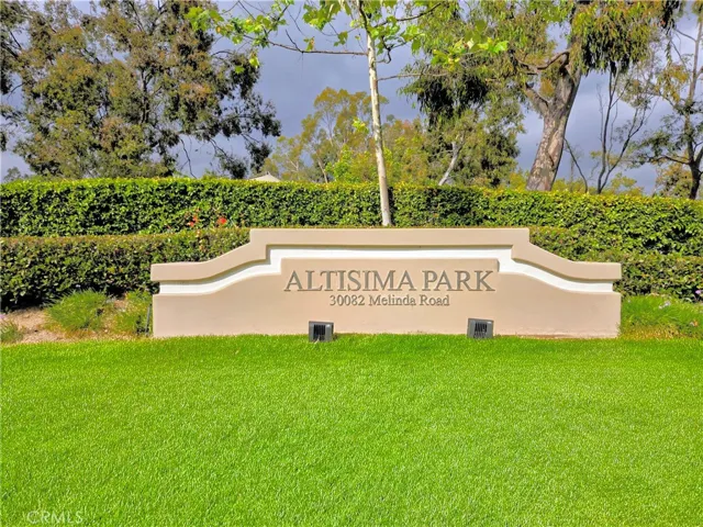 SAMLARC association pools, spas, parks, pickleball and tennis courts