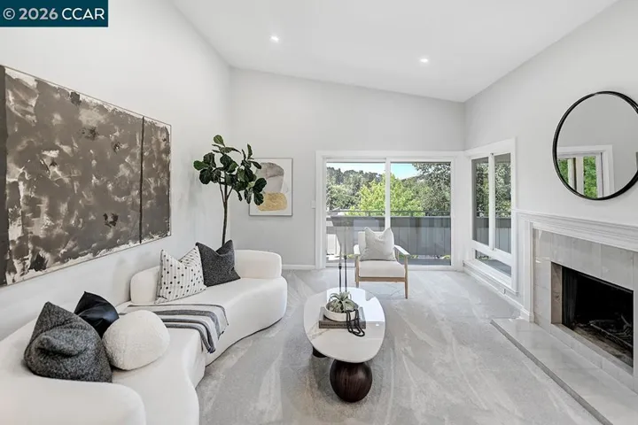 3424 Rossmoor Py 3, Walnut Creek, California 94595