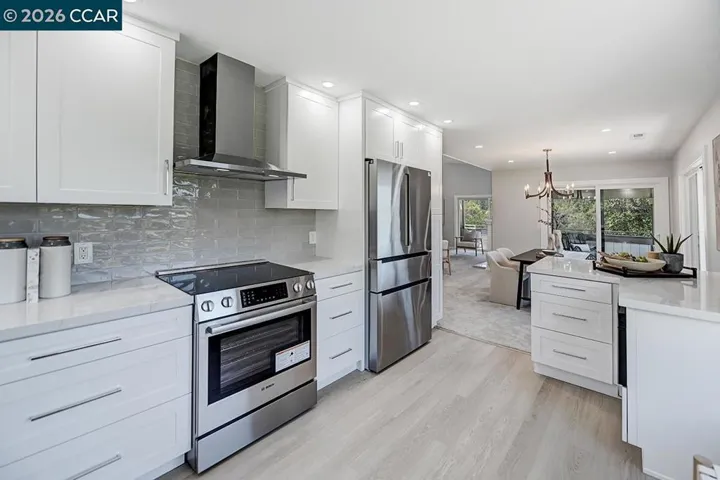 3424 Rossmoor Py 3, Walnut Creek, California 94595
